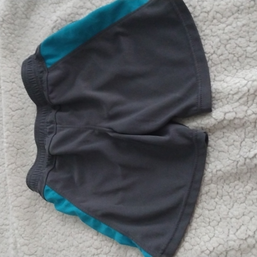 Fila Boy's Athletic Shorts - Picture 7 of 10